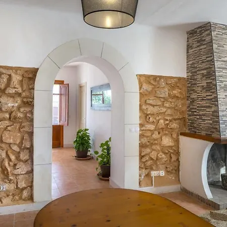 Antonia Dotze Villa *